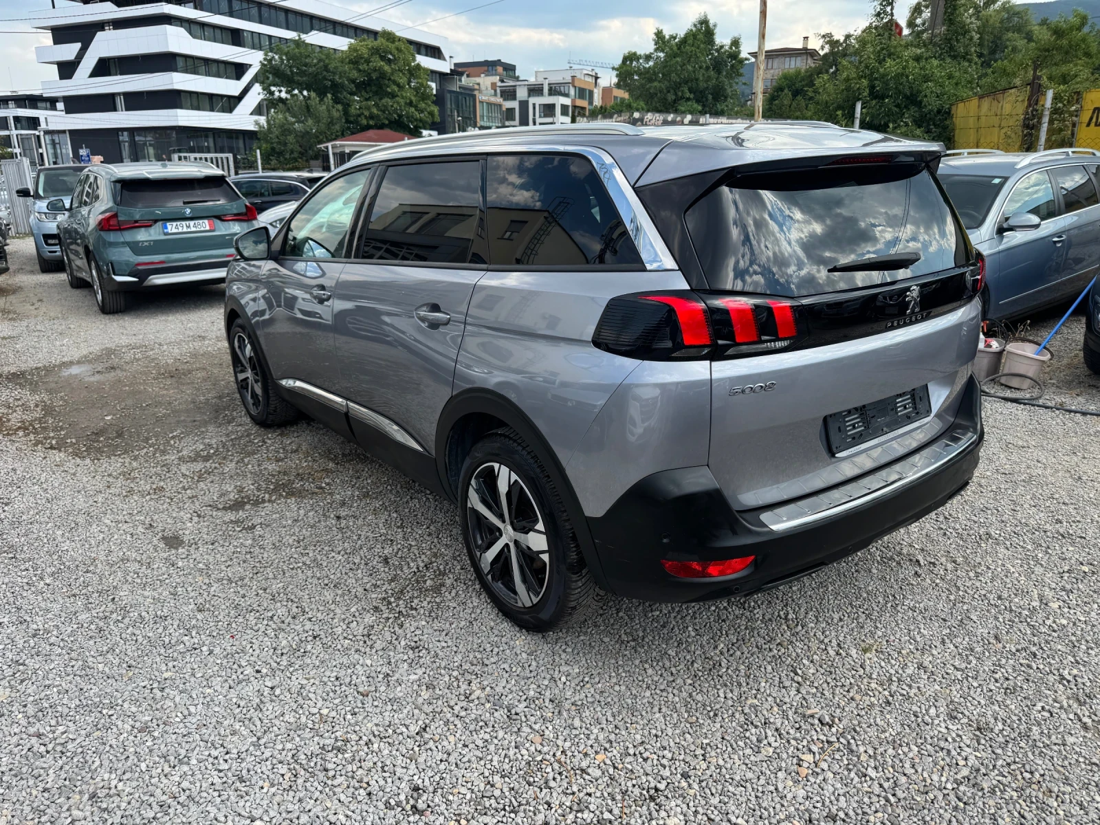 Peugeot 5008 6+ 1m* LED* NAVI* КОЖА* КАМЕРА* KEYLESS* 2018г - изображение 6