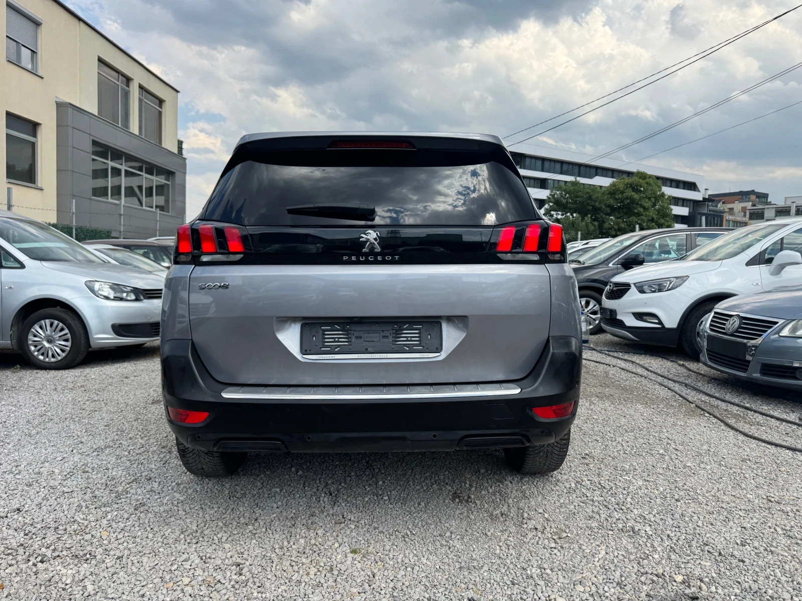 Peugeot 5008 6+ 1m* LED* NAVI* КОЖА* КАМЕРА* KEYLESS* 2018г - изображение 7