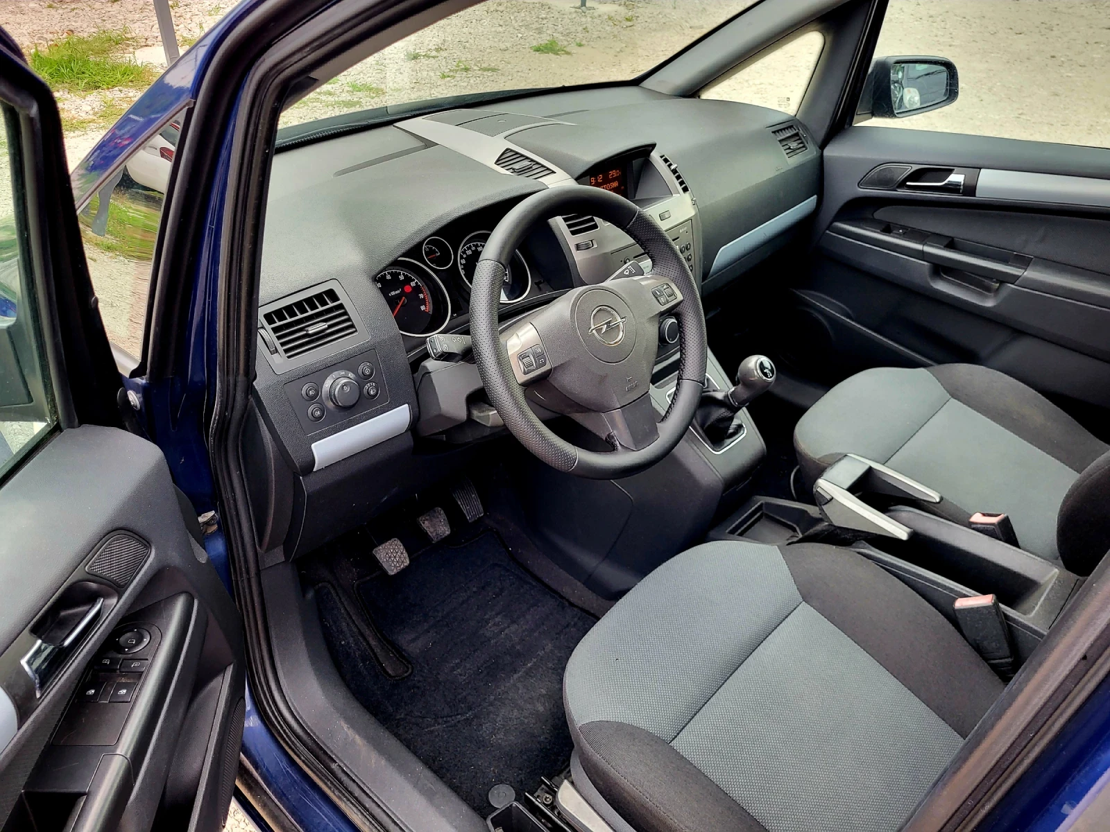 Opel Zafira 1.8 7местна - изображение 6