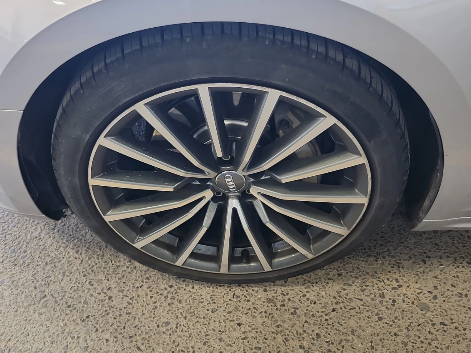 Audi A5 SPORTBACK* CARFAX * АвтоКредит * Цена до България* - изображение 6