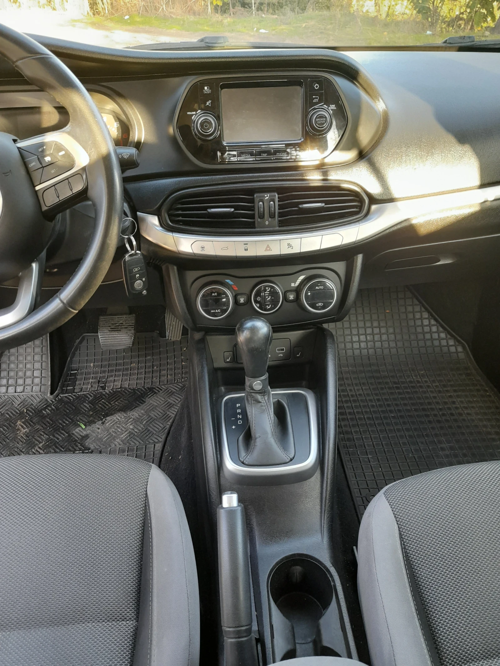 Fiat Tipo 1.6i EV6  | Mobile.bg — изображение 8