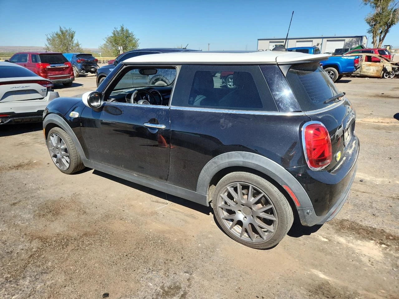 Mini Cooper * SE* КУПИ СЕГА* БЕЗ ТЪРГ* БЕЗ УДАР*  - изображение 3