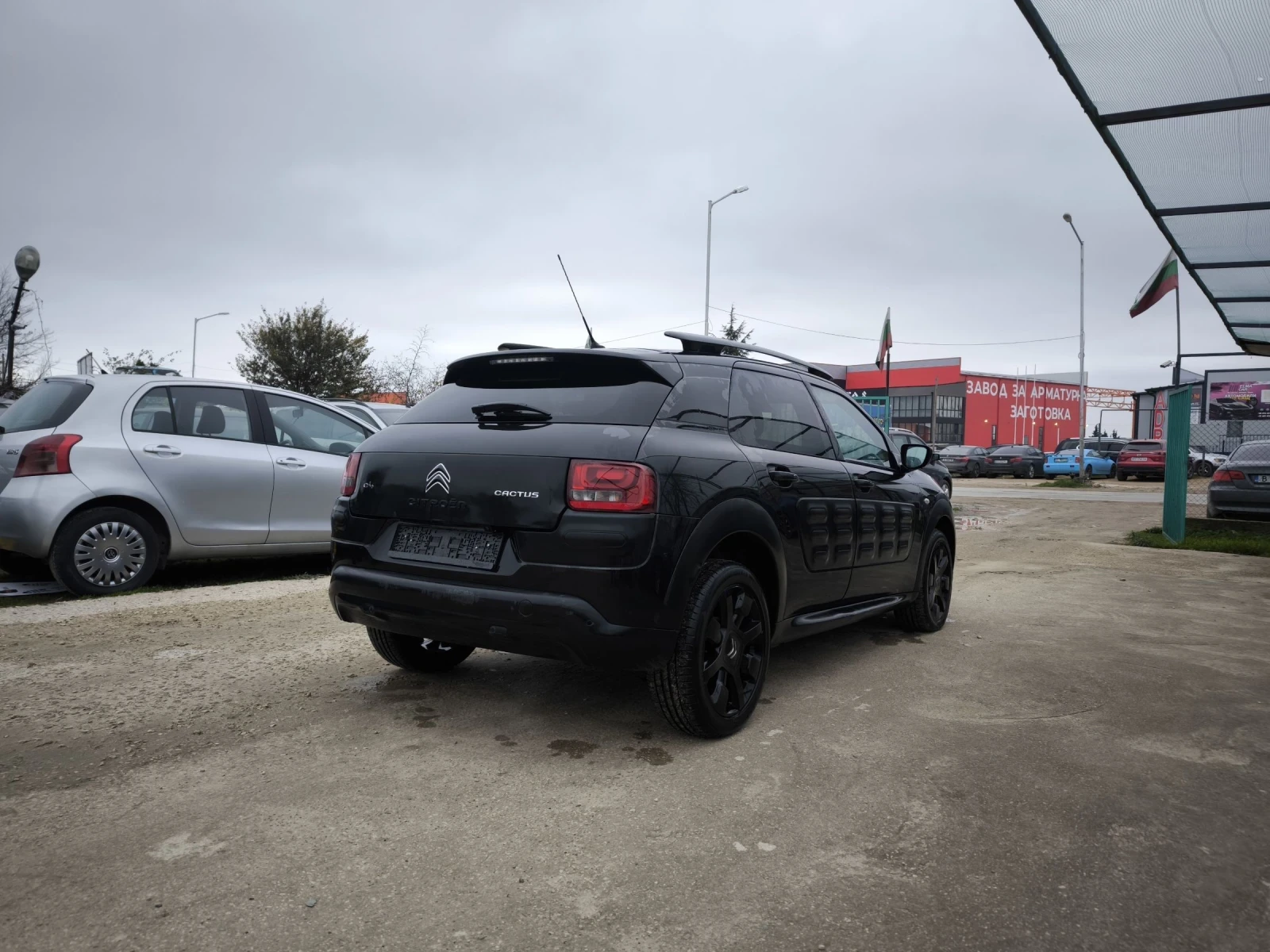 Citroen C4 Cactus 1, 6HDI 100к.с. ВСИЧКИ ЕКСТРИ - изображение 6