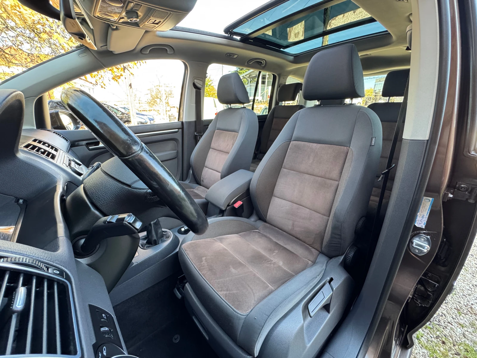 VW Touran ХАЙЛАЙН - изображение 9