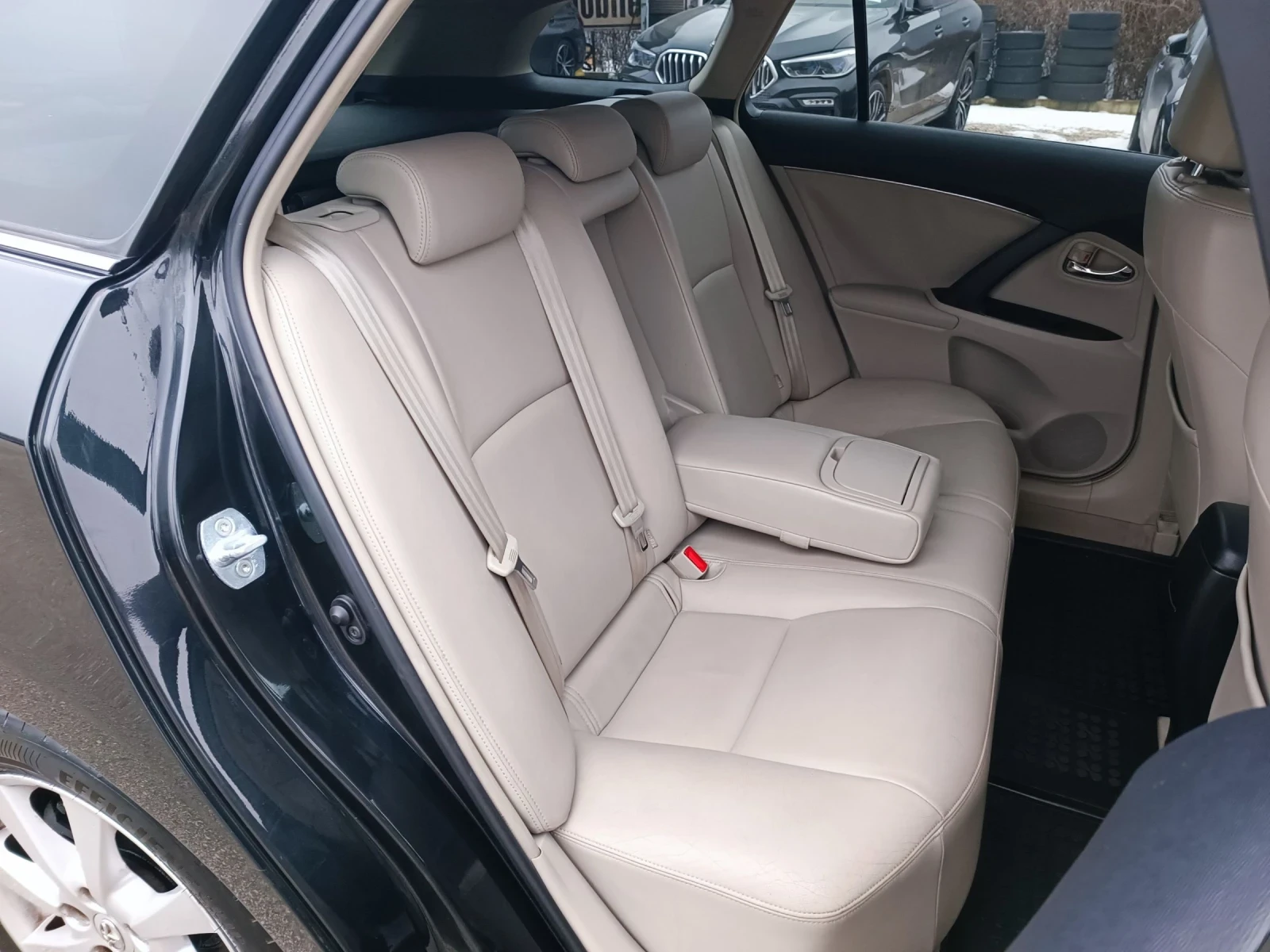 Toyota Avensis 2.0i-152��-���������-�����-6��-Keyless | Mobile.bg � ����������� 12