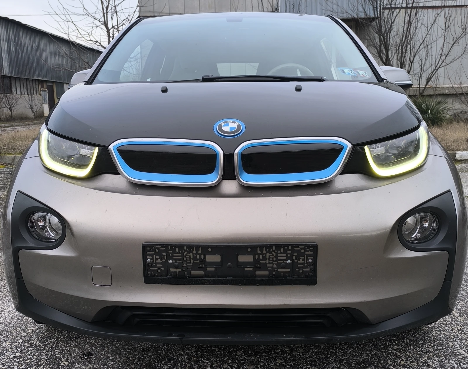 BMW i3 REX-ХИБРИДЕН 60Ah-ЛИЗИНГ - изображение 3