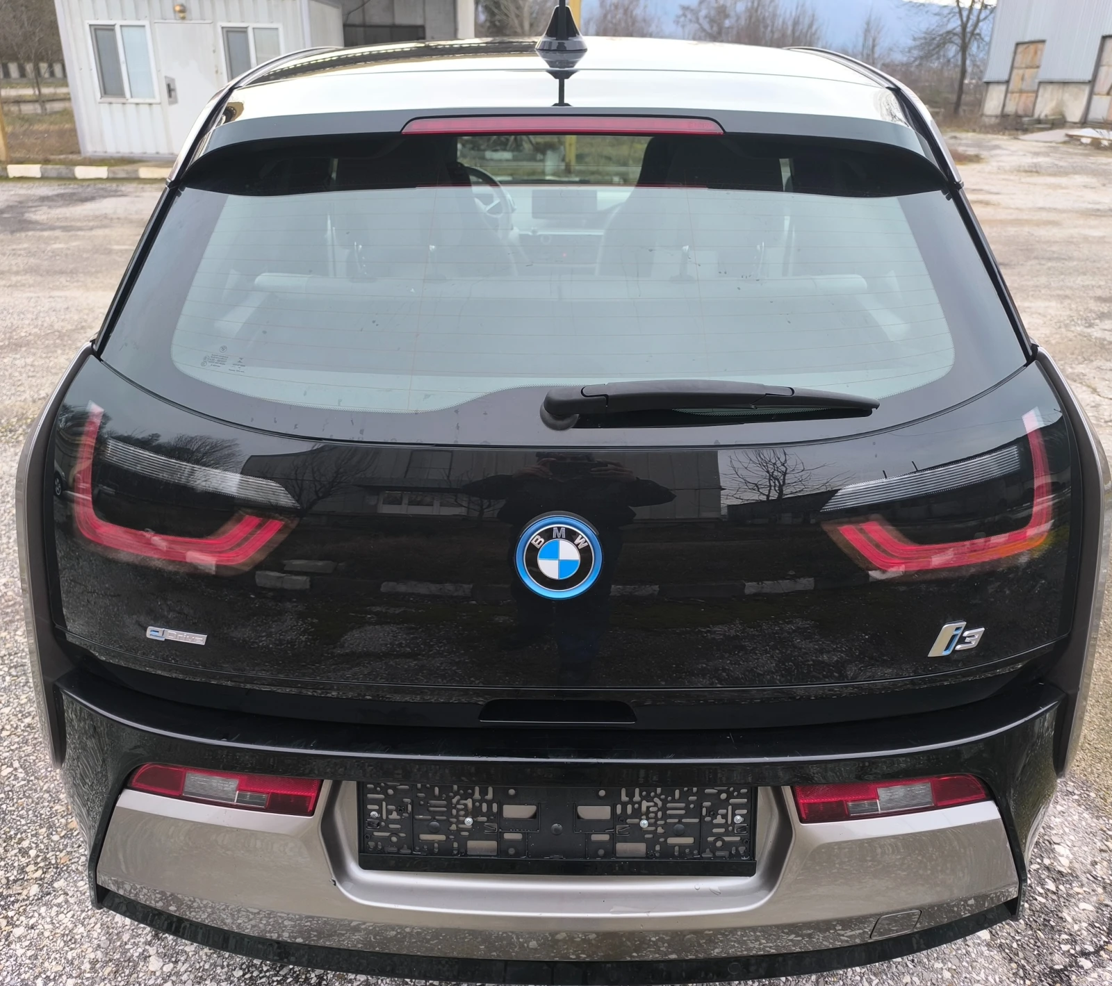 BMW i3 REX-ХИБРИДЕН 60Ah-ЛИЗИНГ - изображение 6