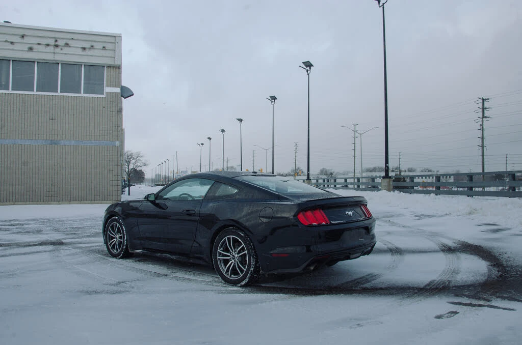 Ford Mustang 2.3 Eco Boost* КОЖА* NAVI* ПОДГРЕВ* ОБДУХВАНЕ*  - изображение 7