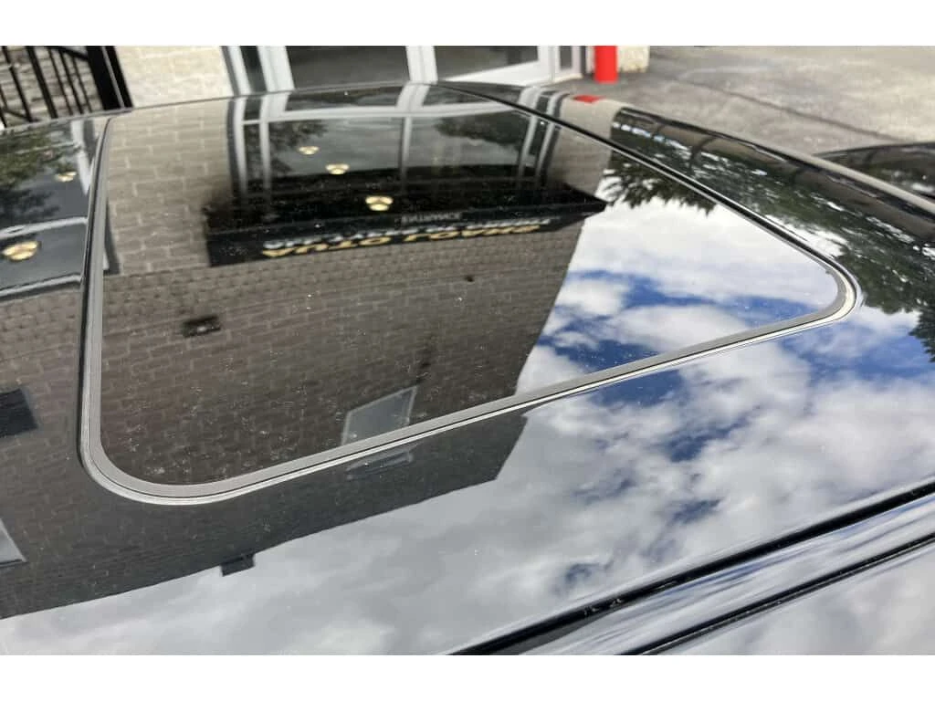 Dodge Challenger 3.6L SXT PLUS| PANORAMA| ALPINE SOUND| , снимка 11 - Автомобили и джипове - 53737618