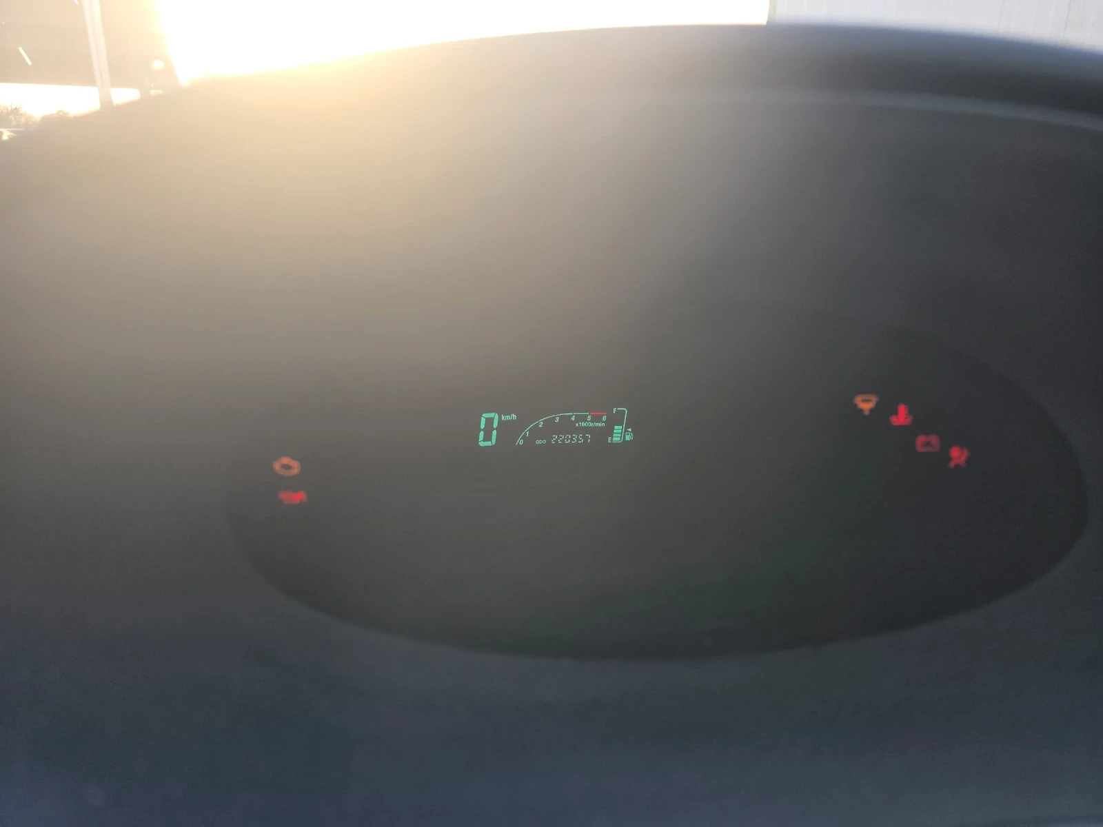 Toyota Yaris 1.4 d4d, снимка 9 - Автомобили и джипове - 53821832