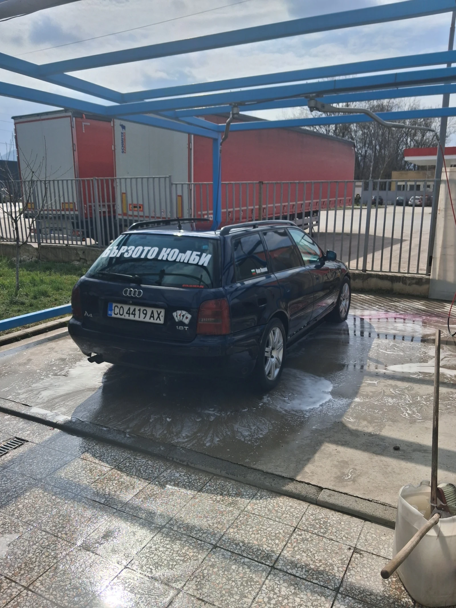 Audi A4, снимка 3 - Автомобили и джипове - 54294062