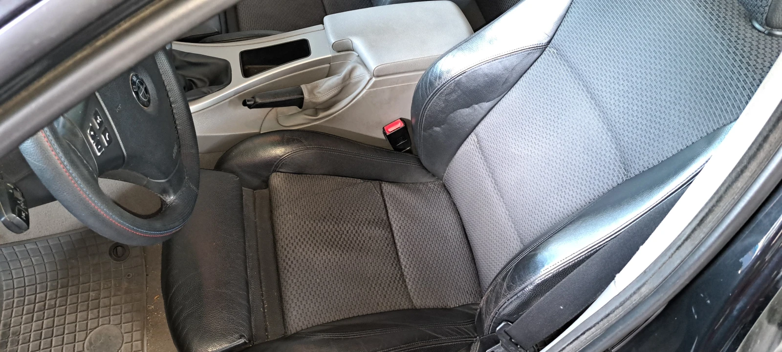 BMW 320 2.0D, снимка 12 - Автомобили и джипове - 54650207