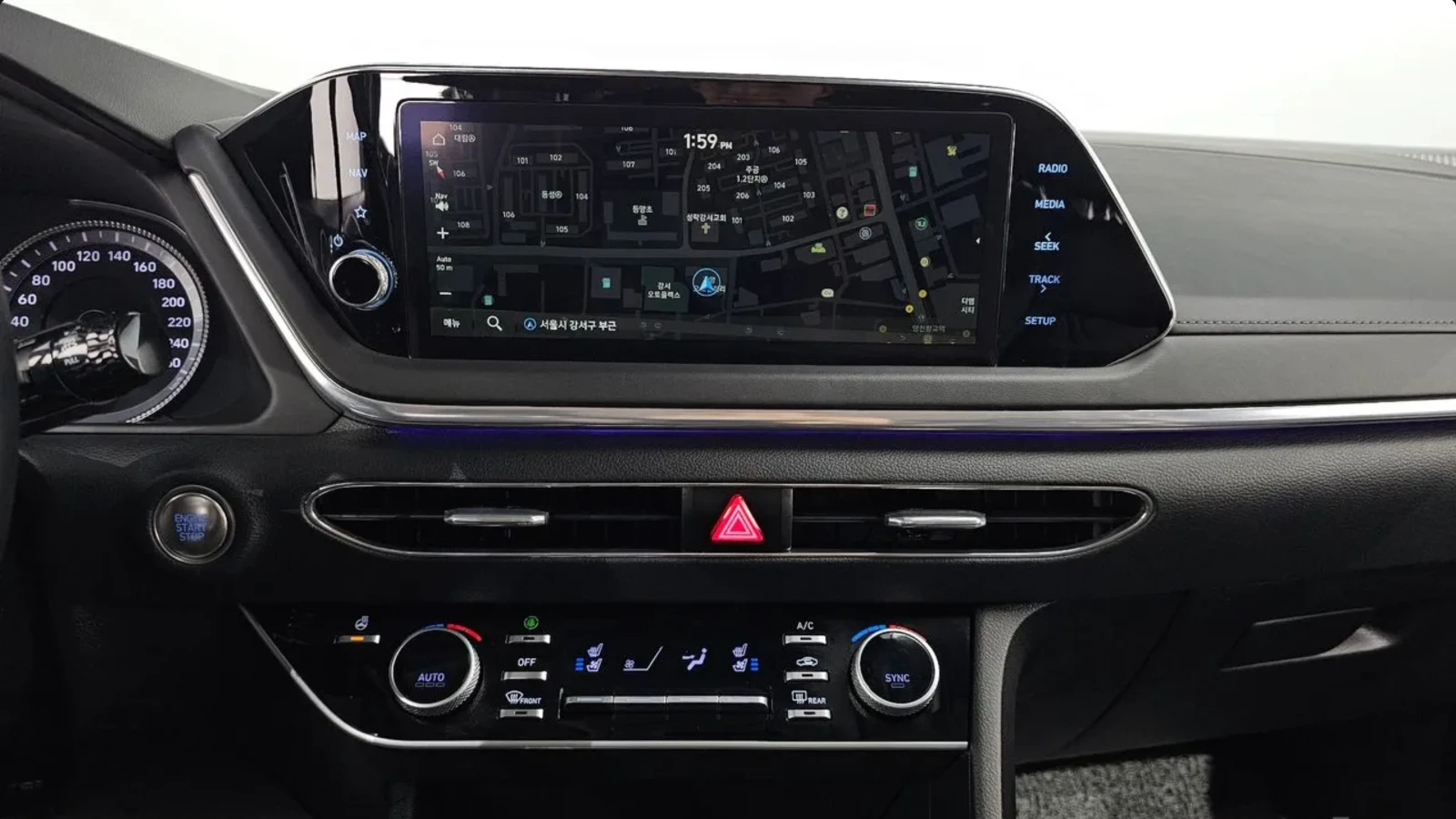 Hyundai Sonata 2.0 LPG / ОБДУХВАНЕ / LANE ASSIST / AMBIENT, снимка 11 - Автомобили и джипове - 54880835