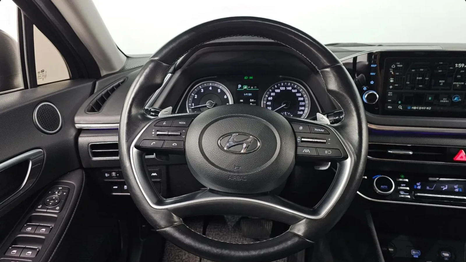 Hyundai Sonata 2.0 LPG / ОБДУХВАНЕ / LANE ASSIST / AMBIENT, снимка 9 - Автомобили и джипове - 54880835