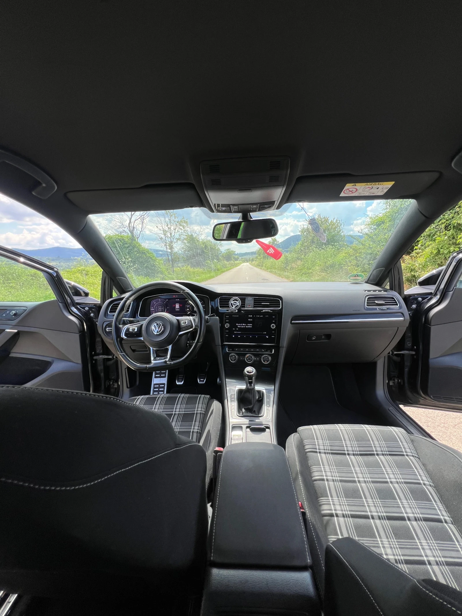 VW Golf, снимка 9 - Автомобили и джипове - 54963775