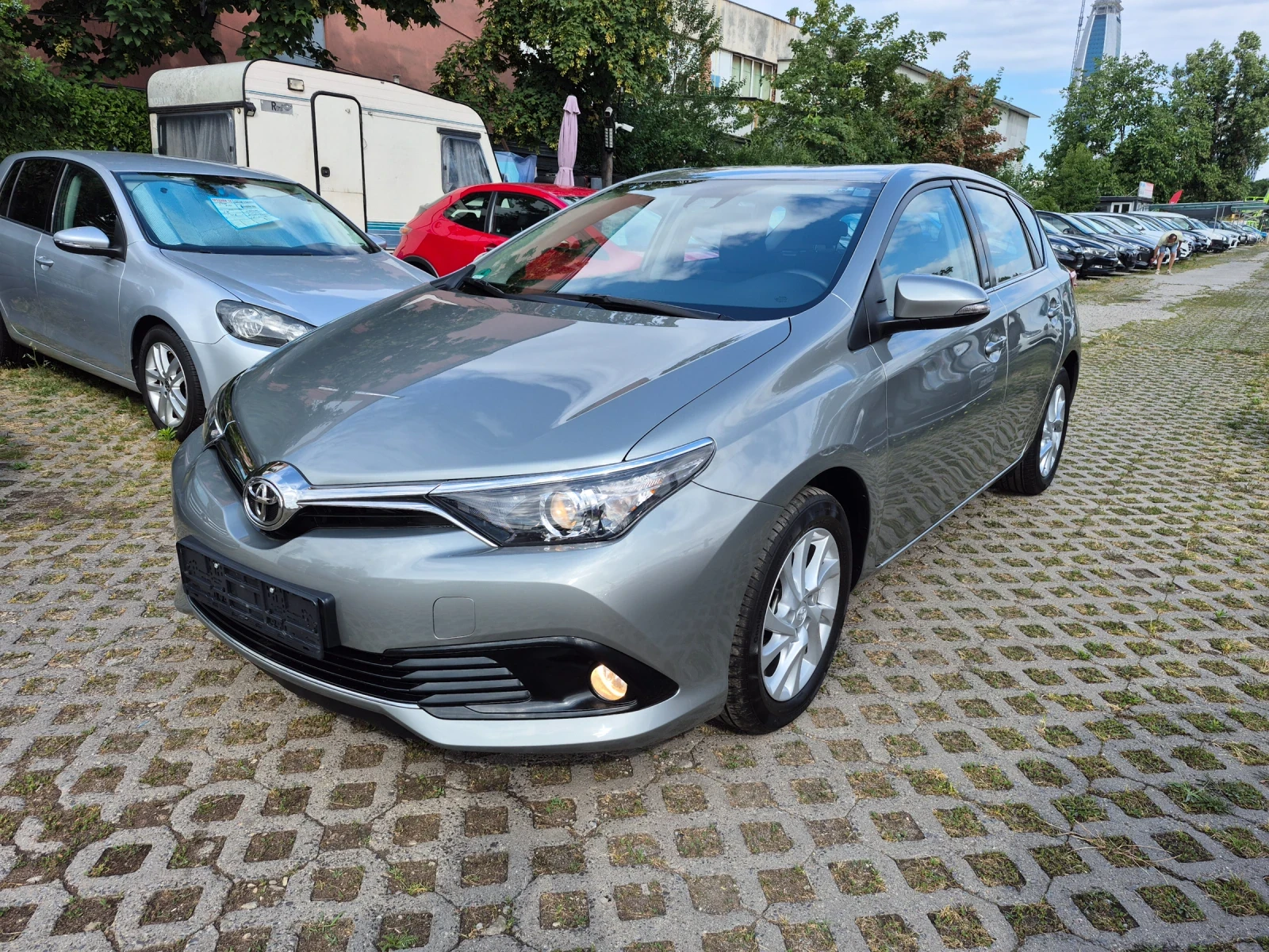 Toyota Auris !!! Edition S!!! Benzin !!! 62000km !!!