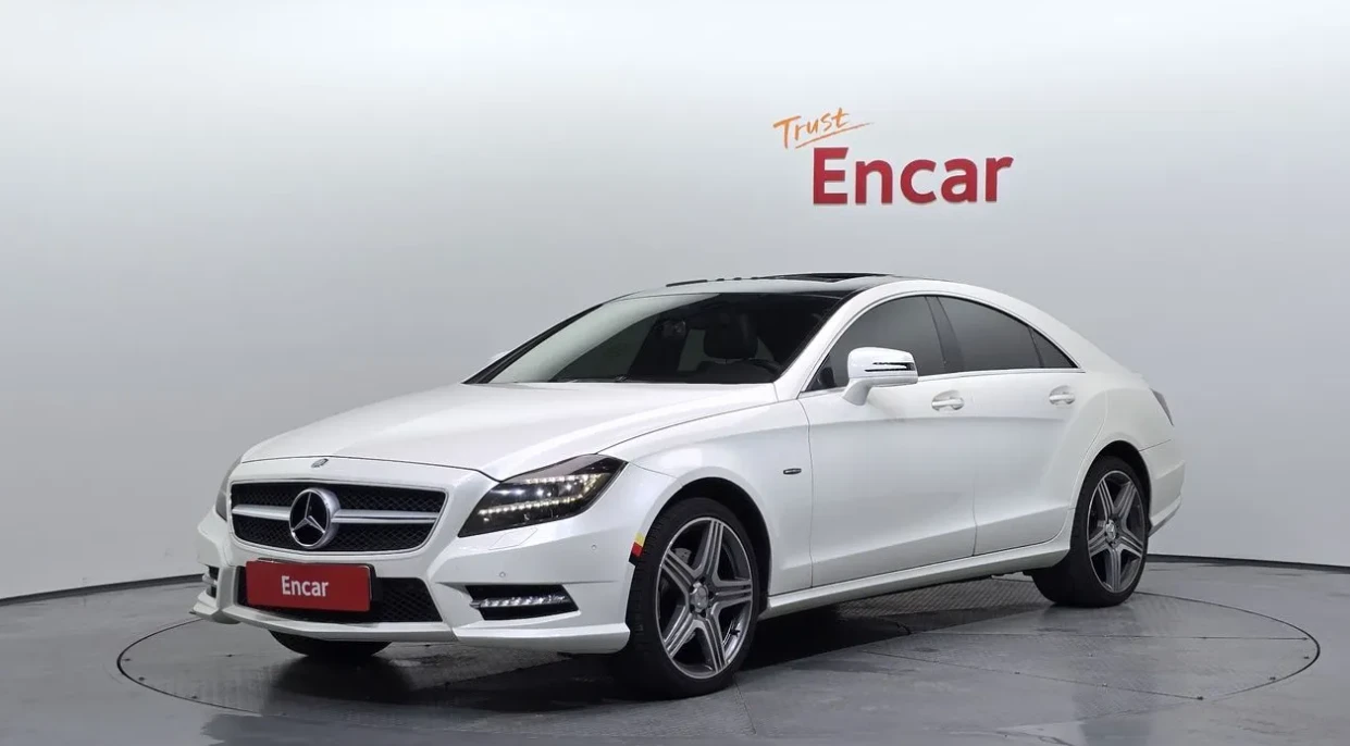 Mercedes-Benz CLS 350  AMG 63 ПАКЕТ * ОБДУХВАНЕ * КАМЕРА * 