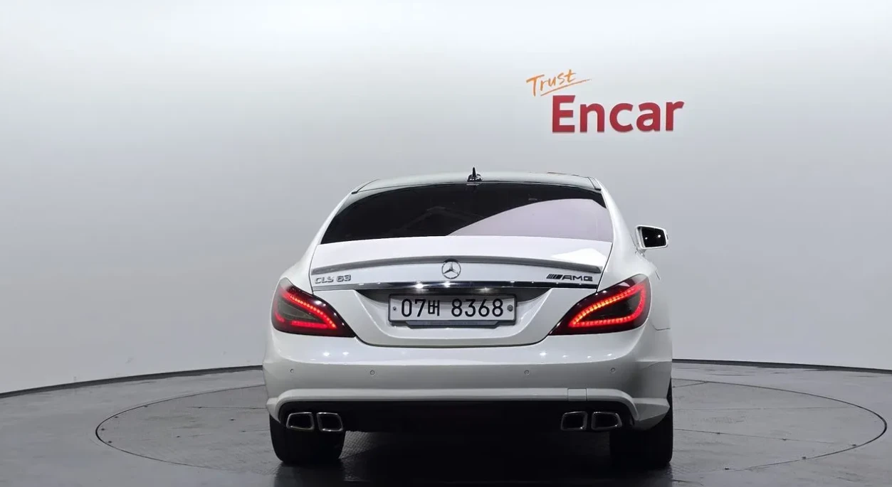 Mercedes-Benz CLS 350  AMG 63 ПАКЕТ * ОБДУХВАНЕ * КАМЕРА * , снимка 4 - Автомобили и джипове - 55407836