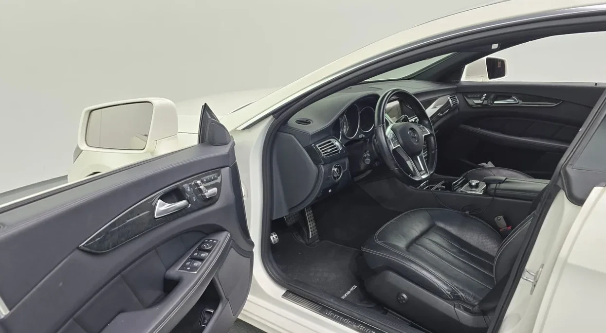 Mercedes-Benz CLS 350  AMG 63 ПАКЕТ * ОБДУХВАНЕ * КАМЕРА * , снимка 6 - Автомобили и джипове - 55407836