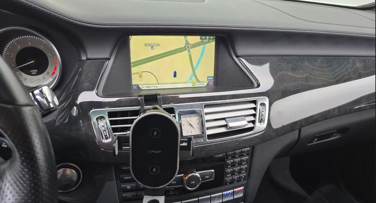 Mercedes-Benz CLS 350  AMG 63 ПАКЕТ * ОБДУХВАНЕ * КАМЕРА * , снимка 9 - Автомобили и джипове - 55407836