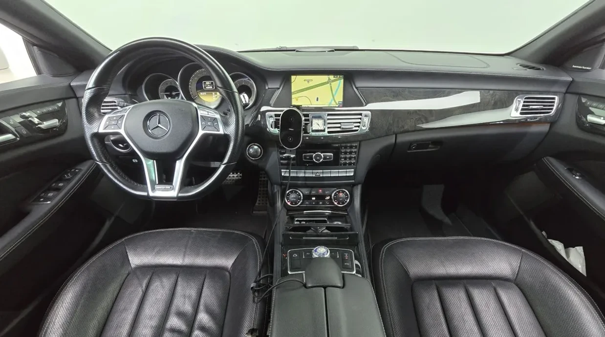 Mercedes-Benz CLS 350  AMG 63 ПАКЕТ * ОБДУХВАНЕ * КАМЕРА * , снимка 7 - Автомобили и джипове - 55407836