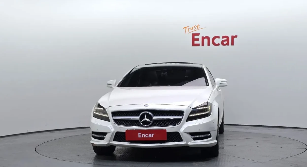 Mercedes-Benz CLS 350  AMG 63 ПАКЕТ * ОБДУХВАНЕ * КАМЕРА * , снимка 2 - Автомобили и джипове - 55407836