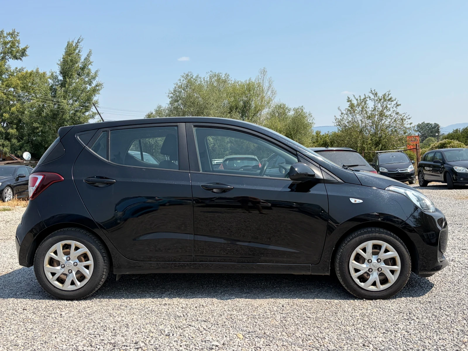Hyundai I10 1.0i, снимка 7 - Автомобили и джипове - 55768695