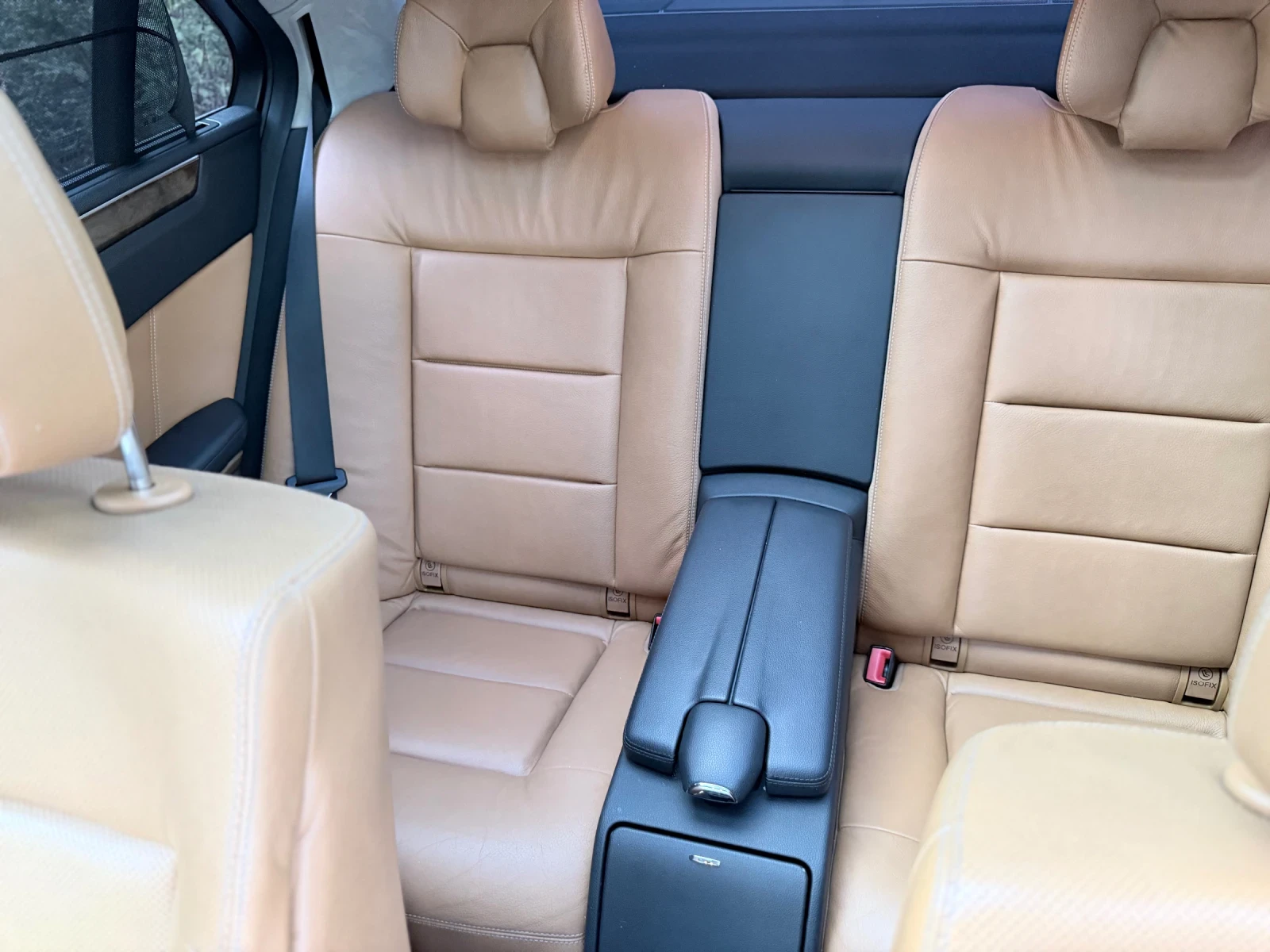 Mercedes-Benz E 350, снимка 15 - Автомобили и джипове - 55781147