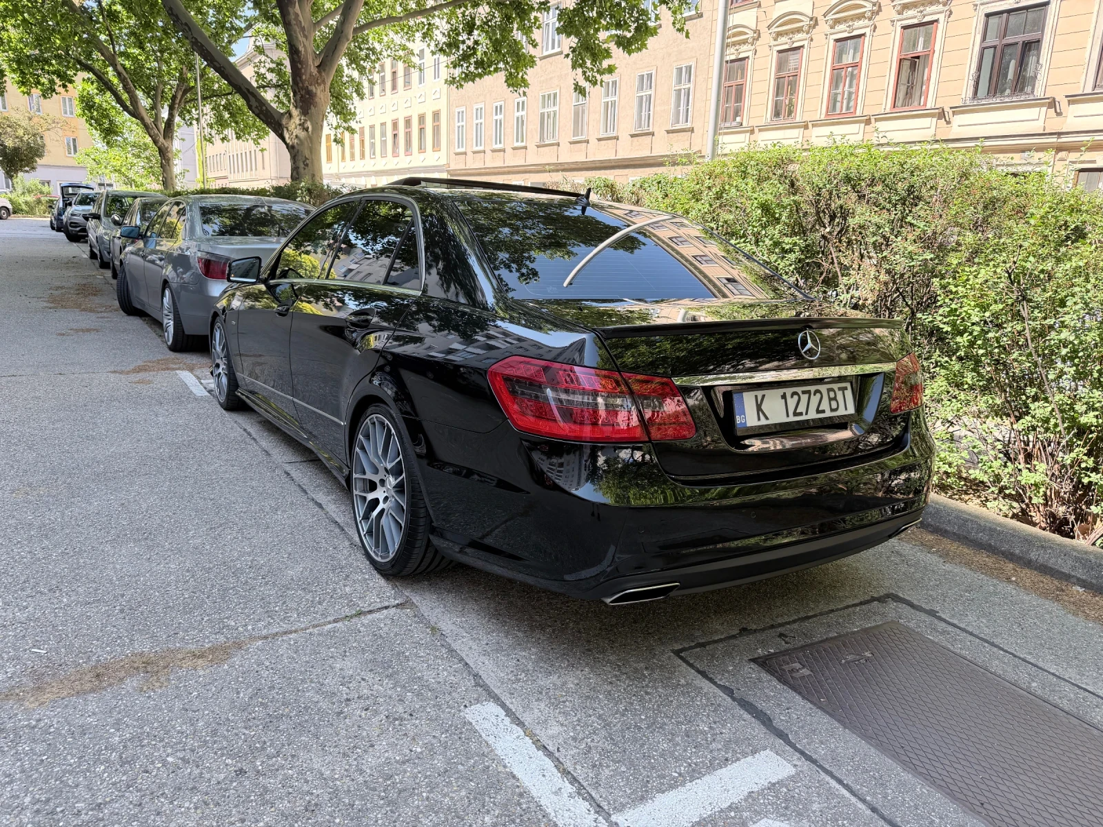 Mercedes-Benz E 350, снимка 2 - Автомобили и джипове - 55781147