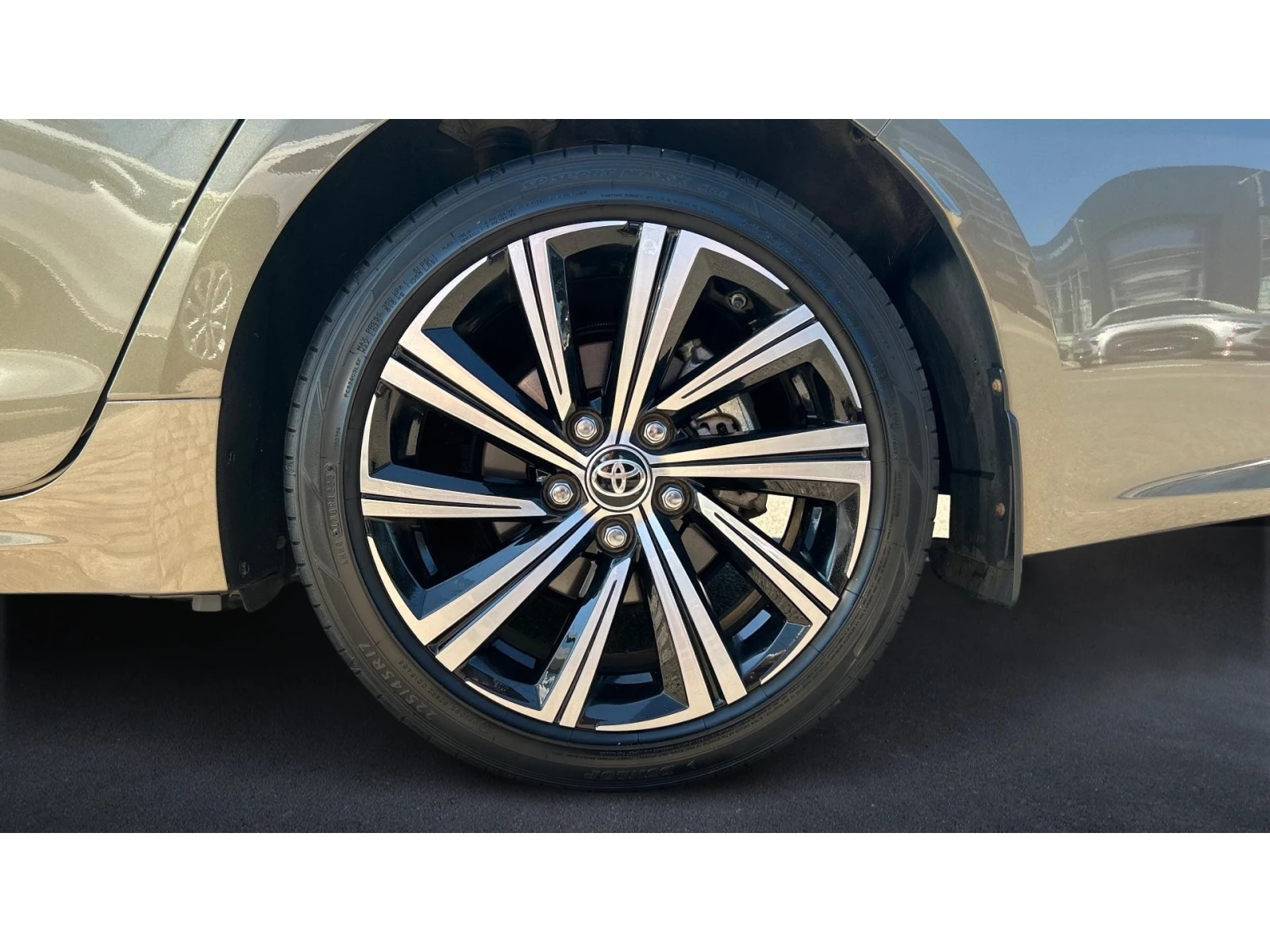 Toyota Corolla 1.5, ������� ������ �� 200   | Mobile.bg � ����������� 16