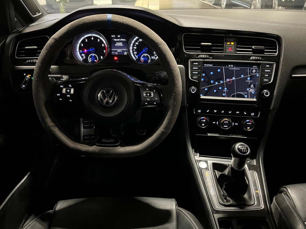 VW Golf R* DCC* РЪЧКА* DIS* LANE ASSIST* FENDER* КРАЙНА ЦЕ, снимка 9 - Автомобили и джипове - 56227558