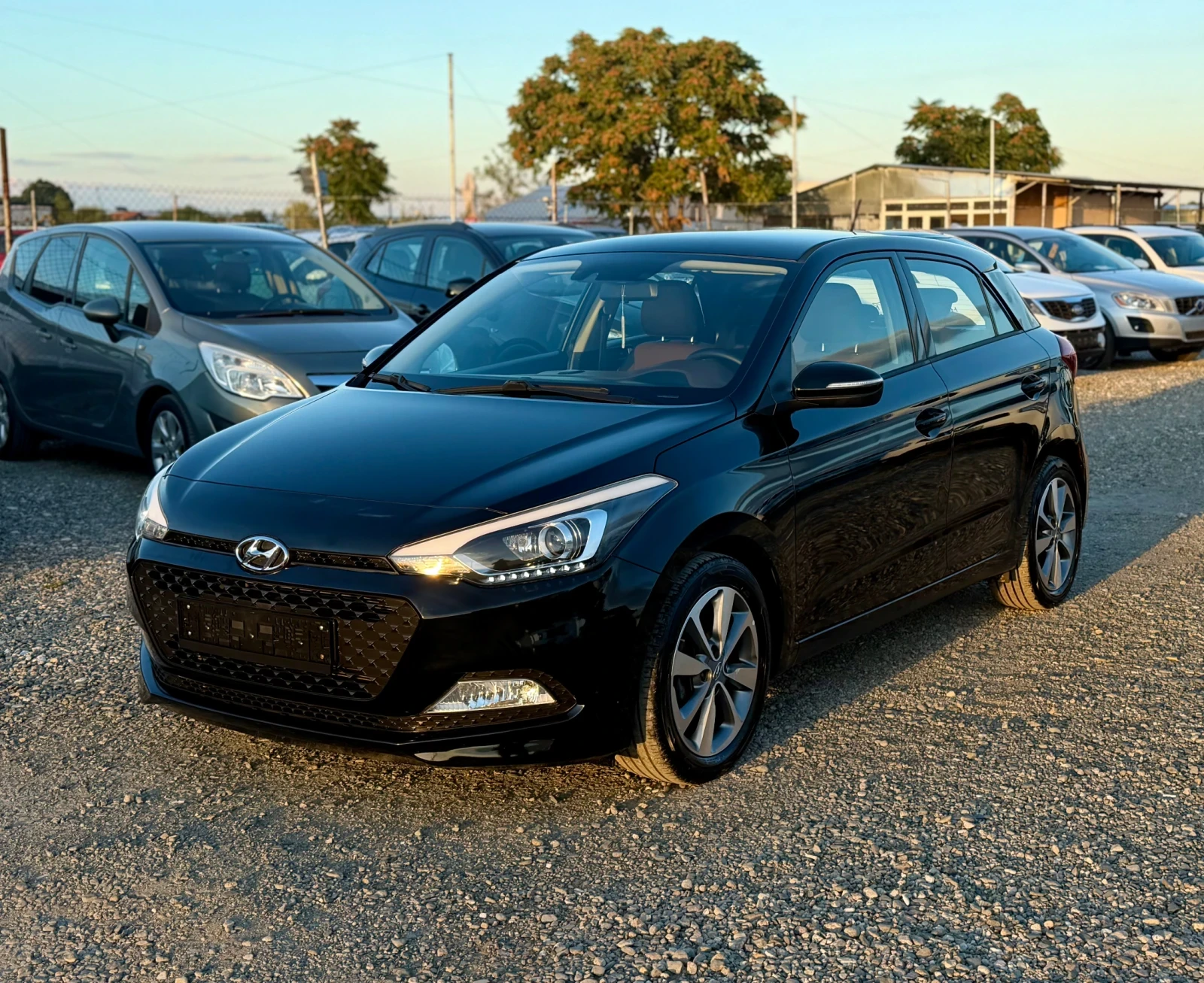 Hyundai I20 1.25i 84kc * STYLE* 150000km* EURO 6b* ������ *  | Mobile.bg � ����������� 1