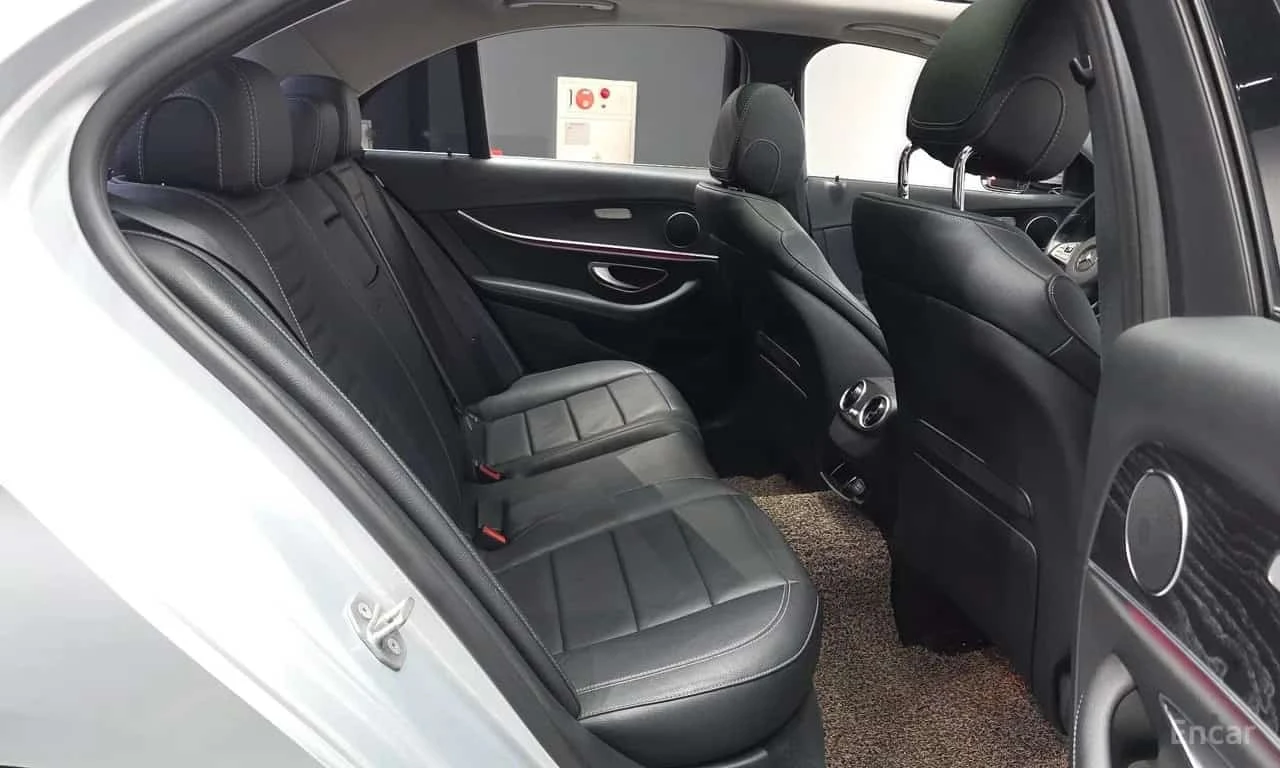 Mercedes-Benz E 300 * E300 Avantgarde * ��������� * HEAD UP *  | Mobile.bg � ����������� 12