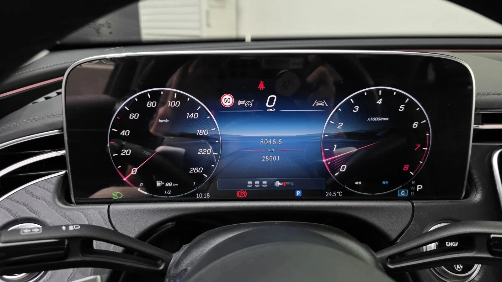 Mercedes-Benz E 200, снимка 8 - Автомобили и джипове - 56686733