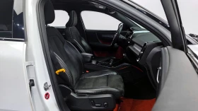 Volvo XC40 T4 R-Design, снимка 10
