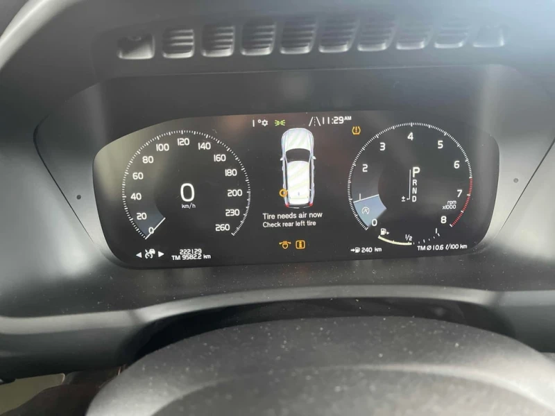 Volvo Xc90 * T6 Momentum * CARFAX * БЕЗ ПЪРВОНАЧАЛНА ВНОСКА, снимка 8 - Автомобили и джипове - 52830712