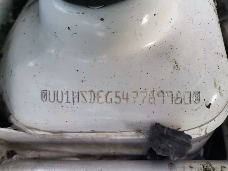 Dacia Duster 1.5 dci 90к.с. 2013г., снимка 4 - Автомобили и джипове - 52953503