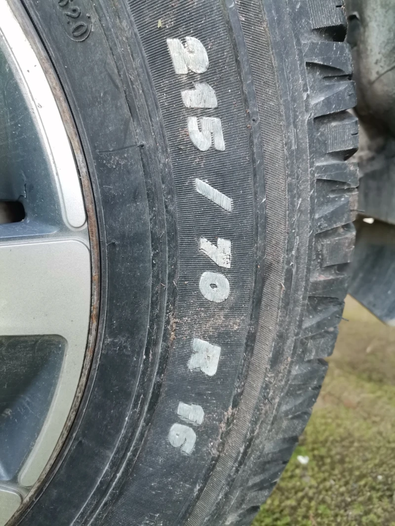 Dacia Duster 1.5 dci 90к.с. 2013г., снимка 10 - Автомобили и джипове - 52953503