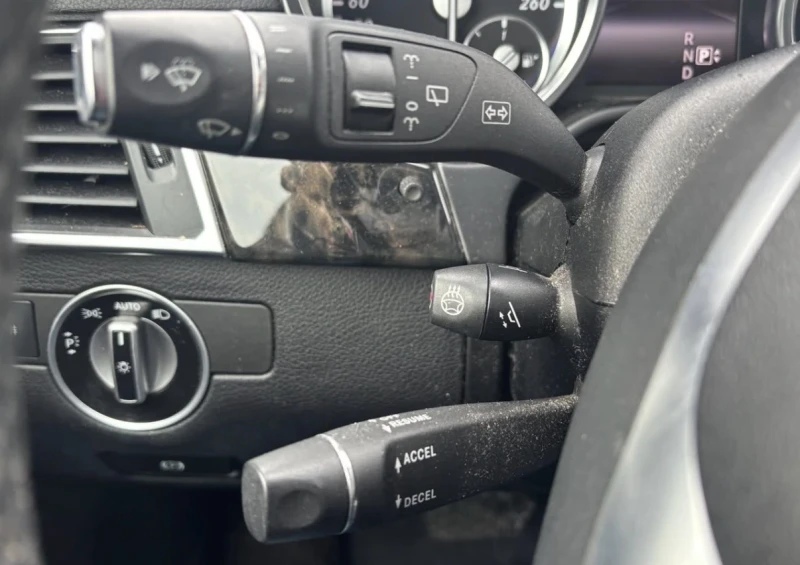 Mercedes-Benz ML 350 BLUETEC * * НА ПРУЖИНИ * * 360 КАМЕРА * * CARFAX *, снимка 10 - Автомобили и джипове - 53128273