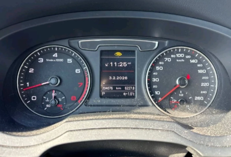 Audi Q3, снимка 7 - Автомобили и джипове - 53374072