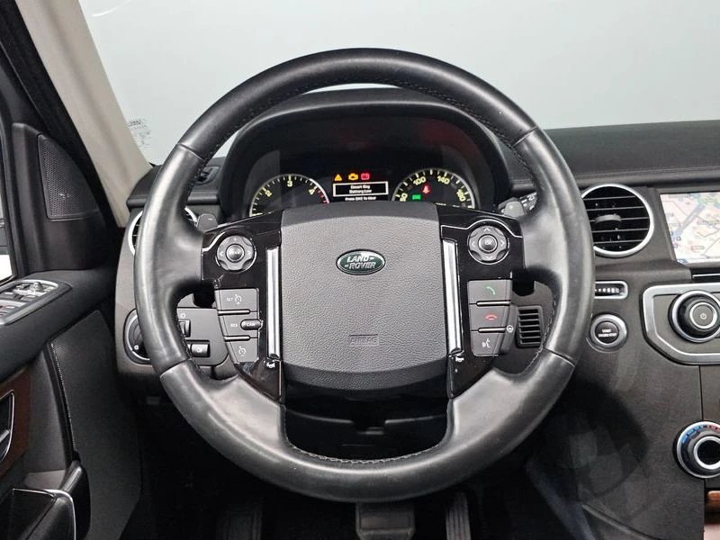 Land Rover Discovery 3.0 Automatic, снимка 12 - Автомобили и джипове - 55847902