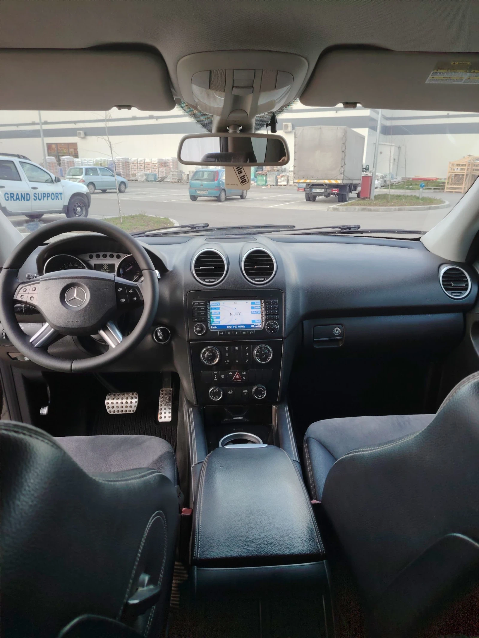 Mercedes-Benz ML 320 CDI 224 К.С. SPORT EDITION - OFFROAD  - изображение 10