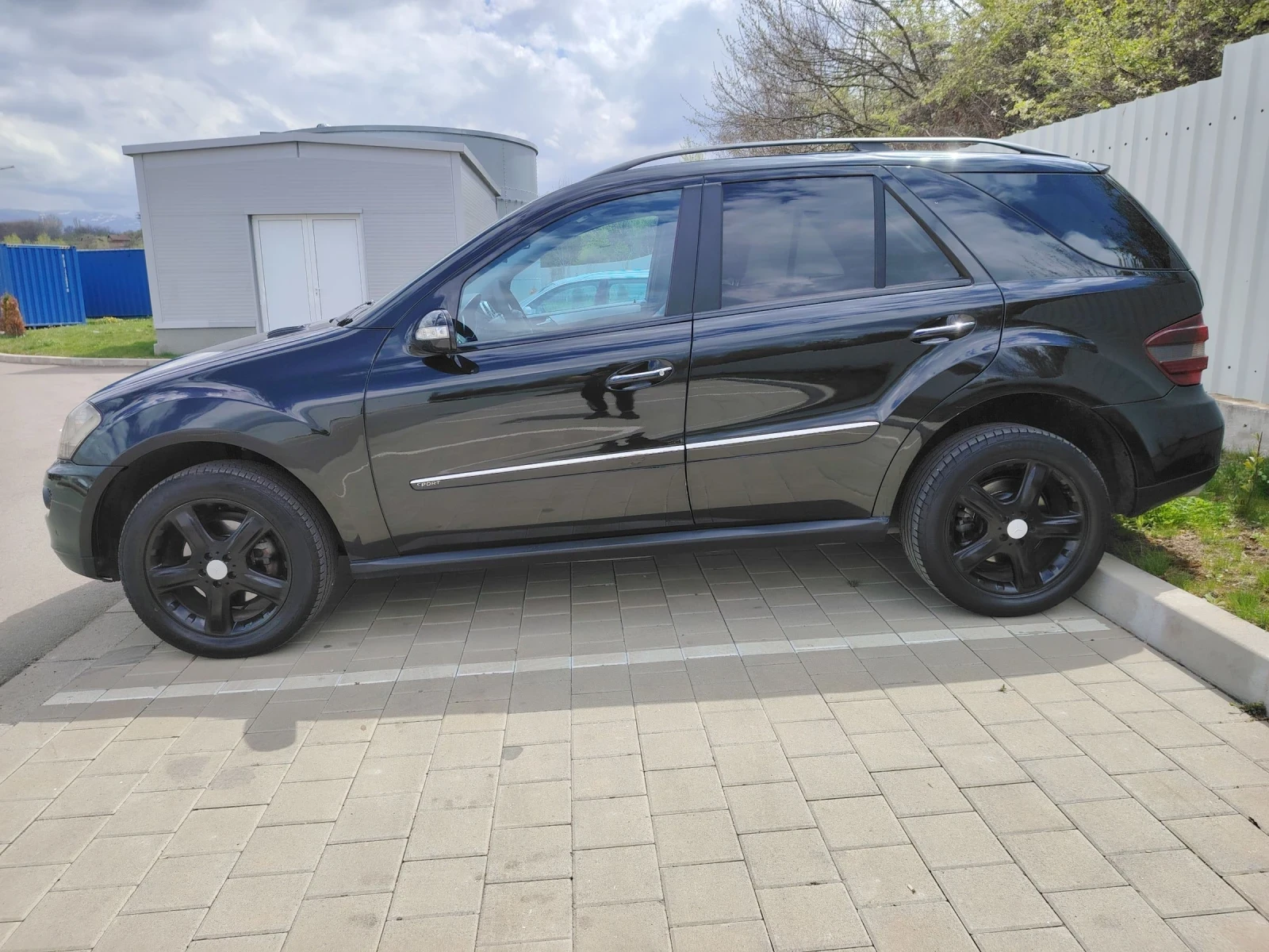 Mercedes-Benz ML 320 CDI 224 К.С. SPORT EDITION - OFFROAD  - изображение 3