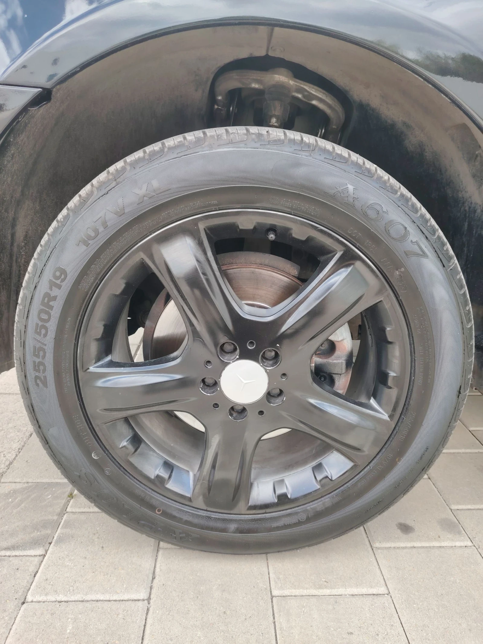 Mercedes-Benz ML 320 CDI 224 К.С. SPORT EDITION - OFFROAD  - изображение 8