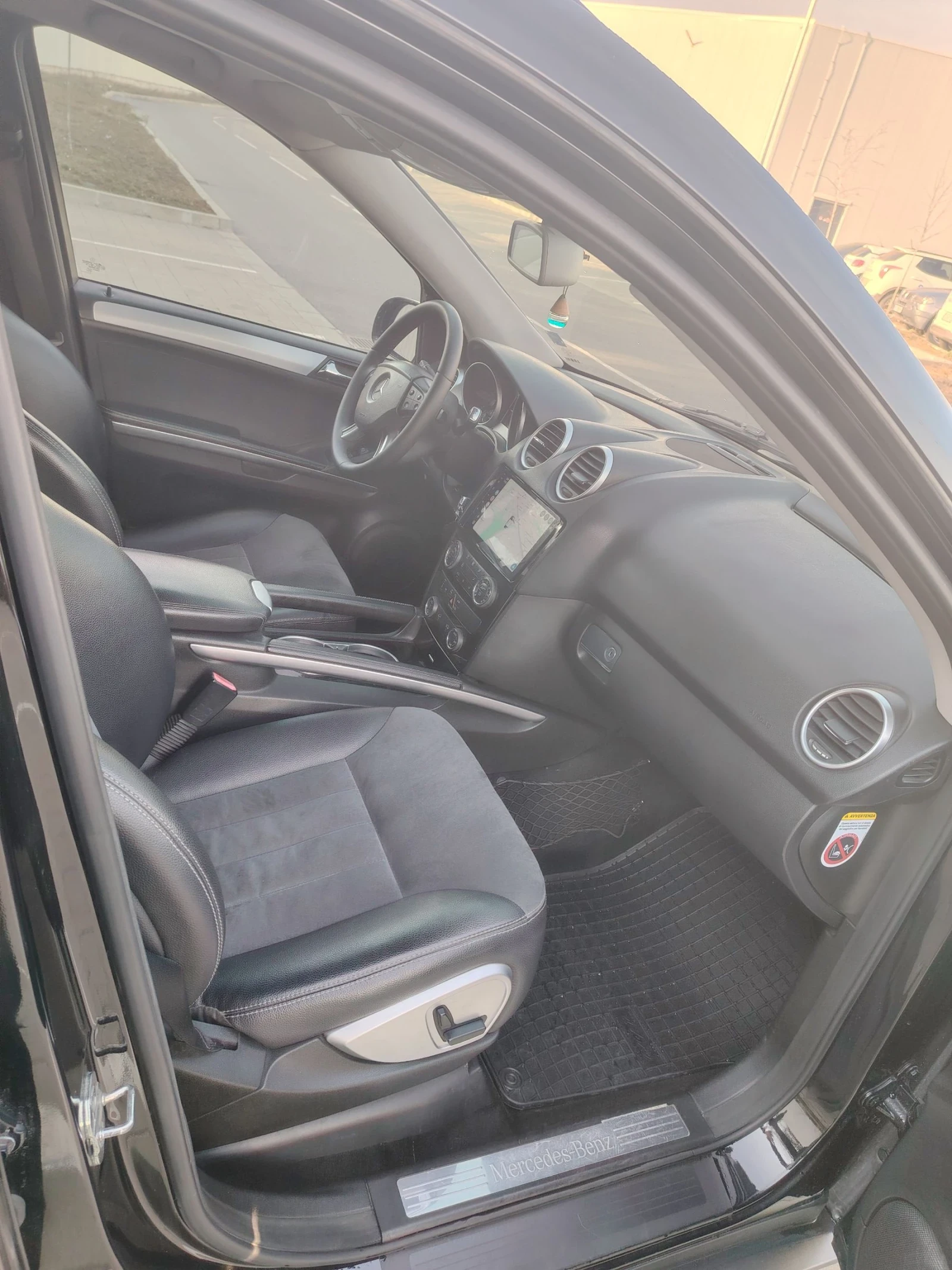 Mercedes-Benz ML 320 CDI 224 К.С. SPORT EDITION - OFFROAD , снимка 13 - Автомобили и джипове - 53852865