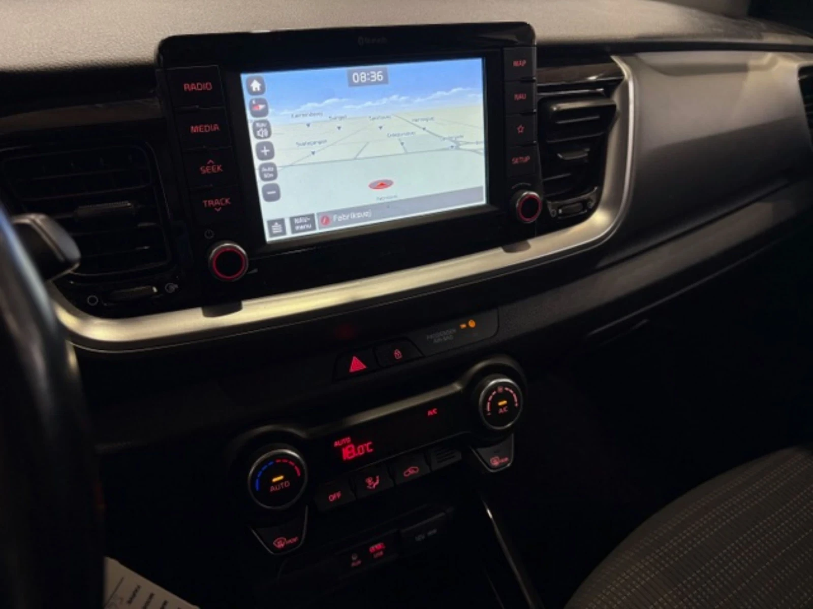 Kia Stonic Advance | 1.4 MPI | EU6 - изображение 10