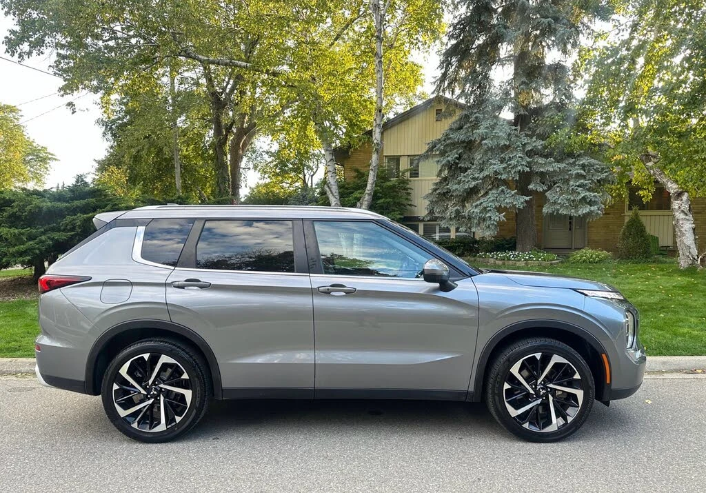 Mitsubishi Outlander * АВТО КРЕДИТ* ЦЕНА ДО БГ * CARFAX *  - изображение 5