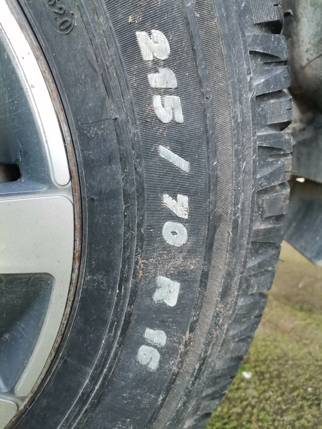 Dacia Duster 1.5 dci 90к.с. 2013г. - изображение 10