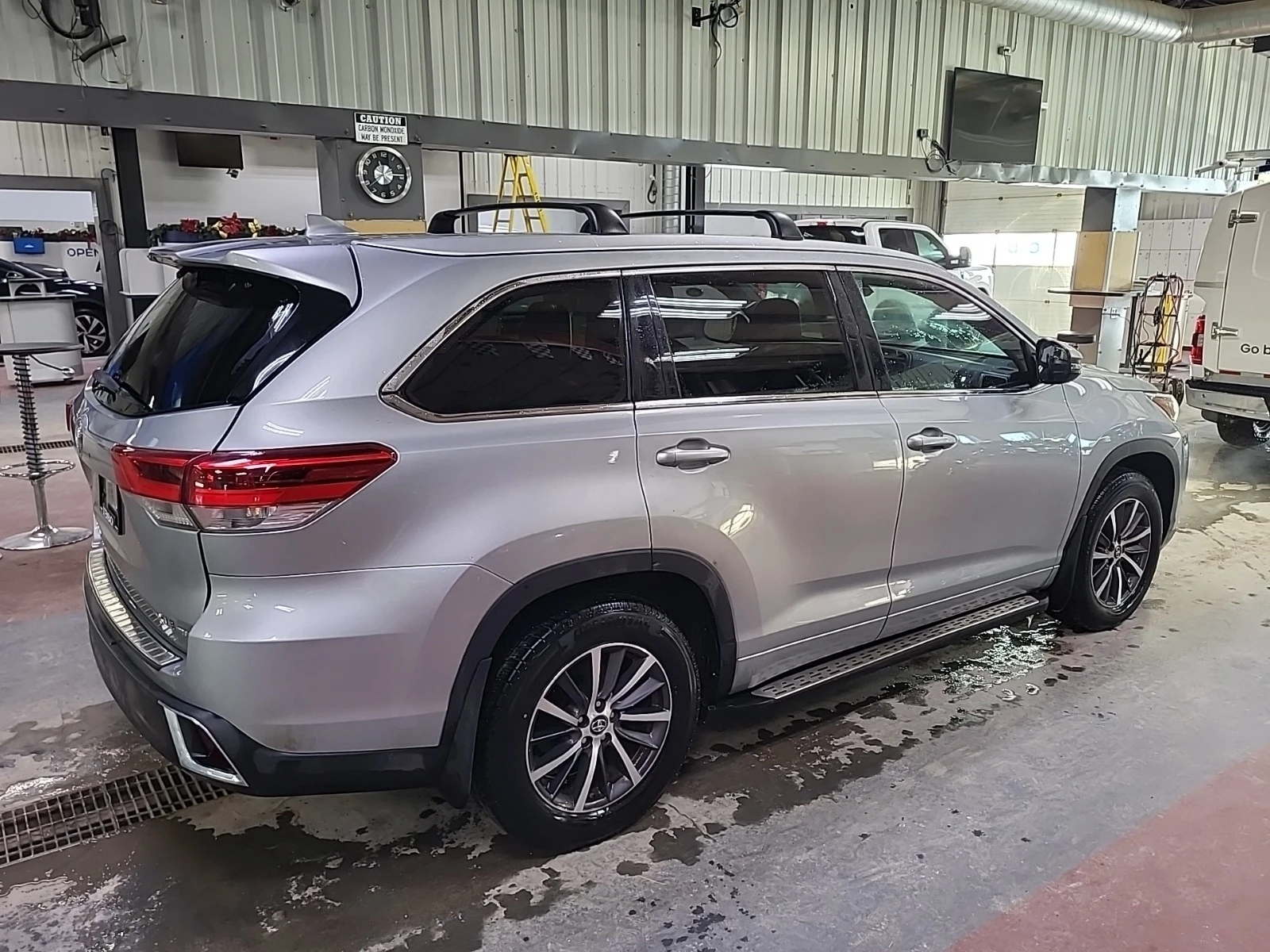 Toyota Highlander XLE * * Без Ръжда * * 7 Места * * Черен Салон * *  - изображение 4