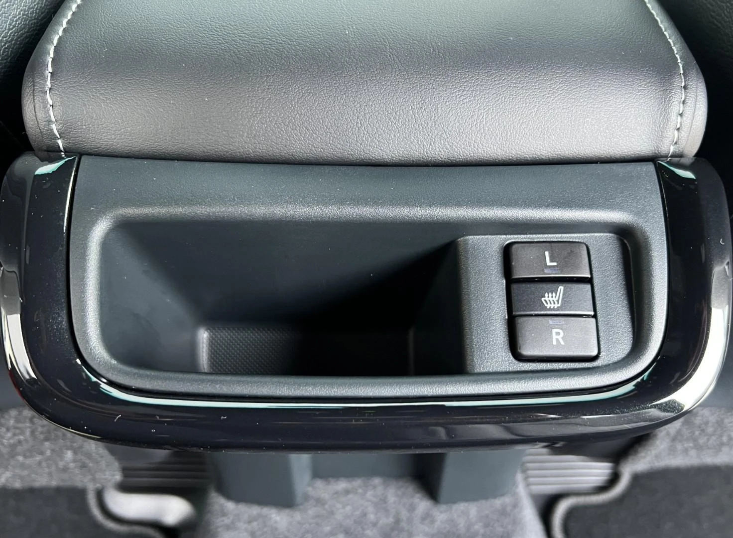 Toyota Hilux 2.8 D-4D/MILD HYBRID/INVINCIBLE/JBL/360/ | Mobile.bg � ����������� 16